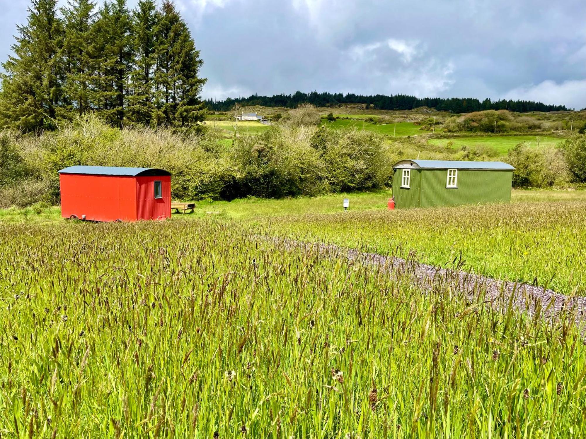 Stepping Stones Glamping Little Red Hotel Bantry Exterior photo